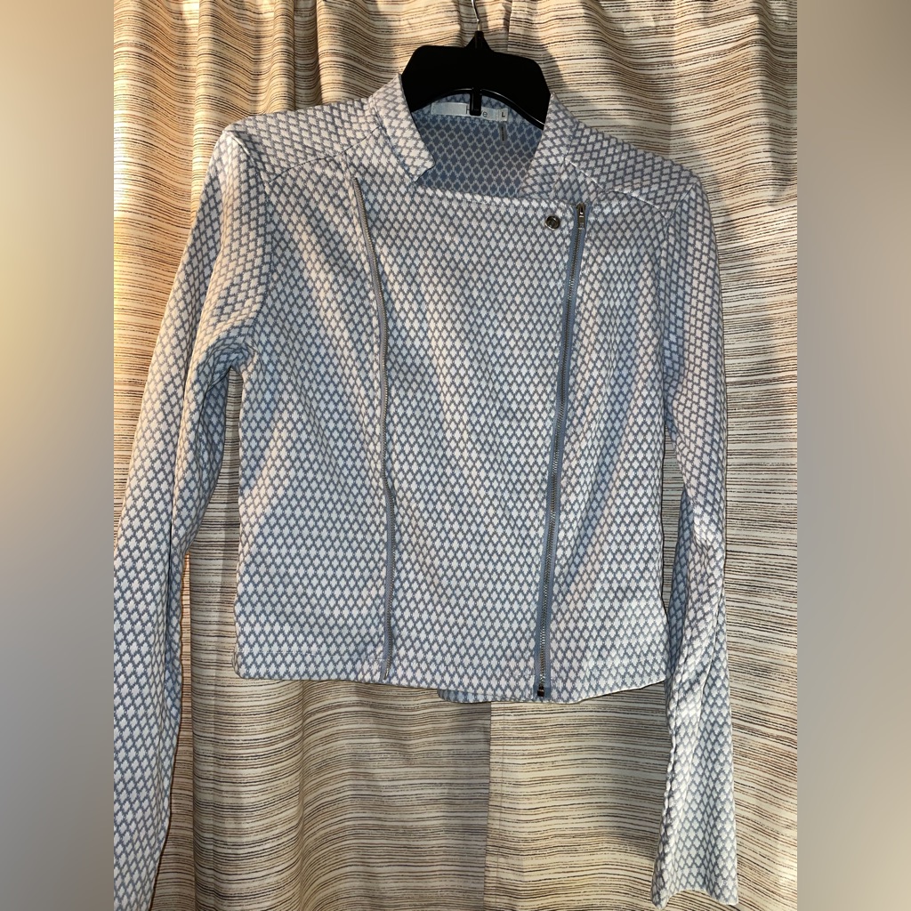 Size L Jacket